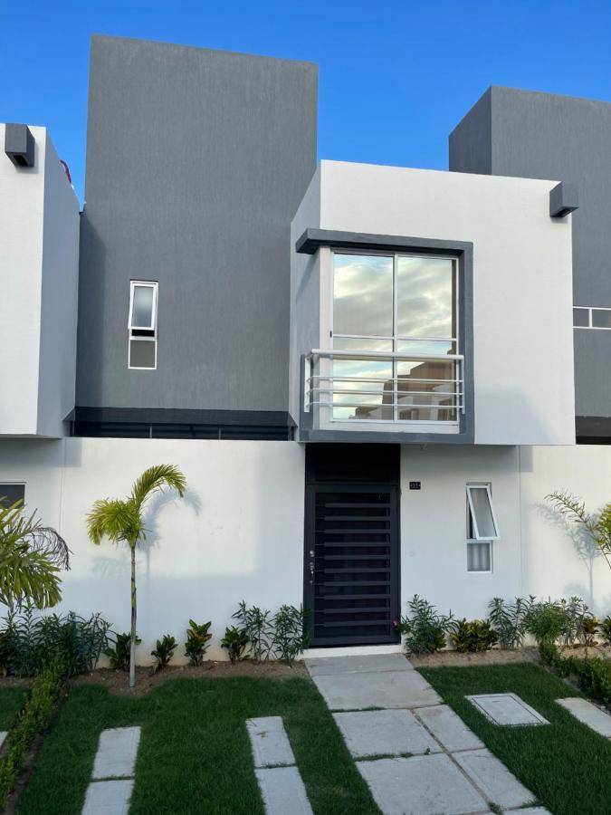 Casa Comoda Con Piscina Naranjo Kültér fotó